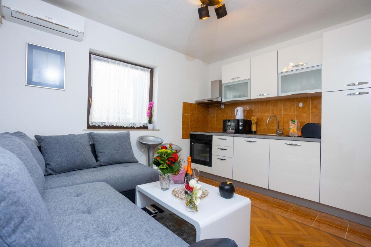 Split Inn Apartments Екстер'єр фото