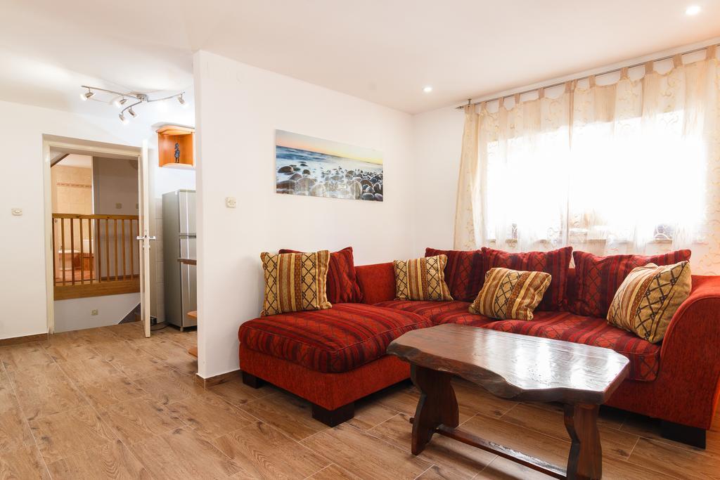 Split Inn Apartments Екстер'єр фото